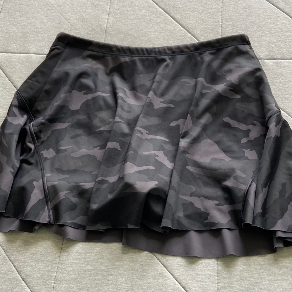 Athleta Tennis Skirt, Camo.  Size small with attached shorts.